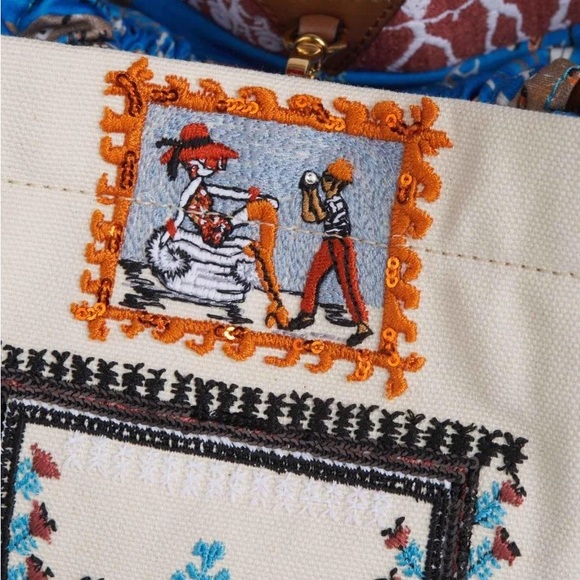 Christian Louboutin Greekaba Mini Bucket Tote Bag - Picture 5 of 14